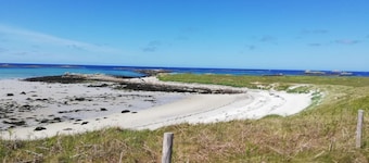 Raised apartment 1st floor