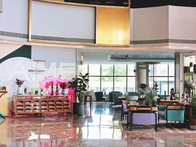 安阳世贸中心美居酒店
