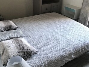 2 bedrooms - Charming Chalet in Les Flocons du Soleil Residence, La Joue du Loup (La Joue du Loup)