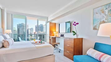 Fer et planche Ă  repasser, lit parapluie, Wi-Fi, draps fournis