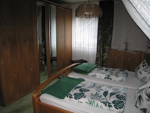 2 Schlafzimmer, WLAN