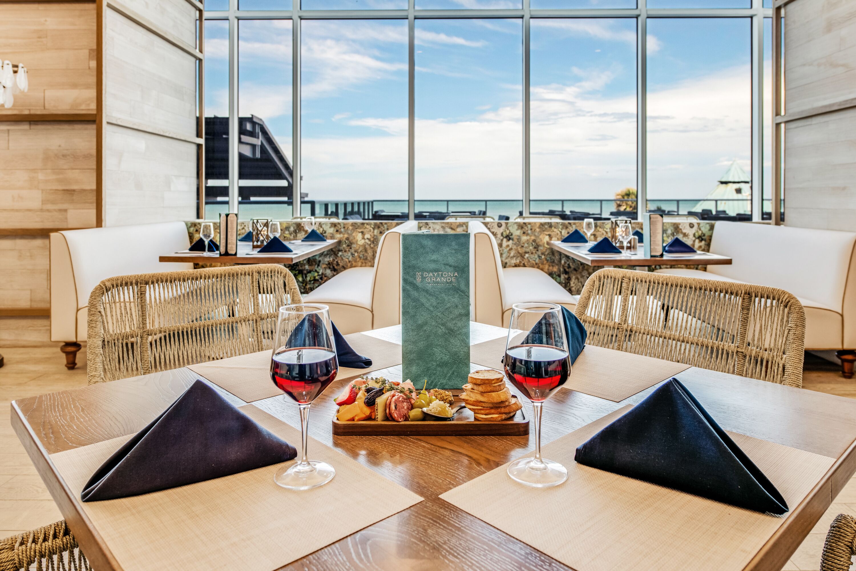 breakfast, lunch and dinner served