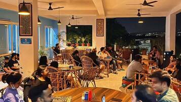 Daily full breakfast (INR 150 per person)