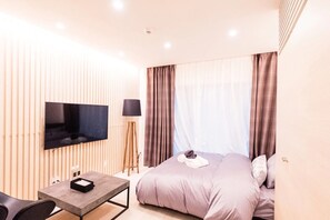 2 bedrooms, WiFi, bed sheets, wheelchair access