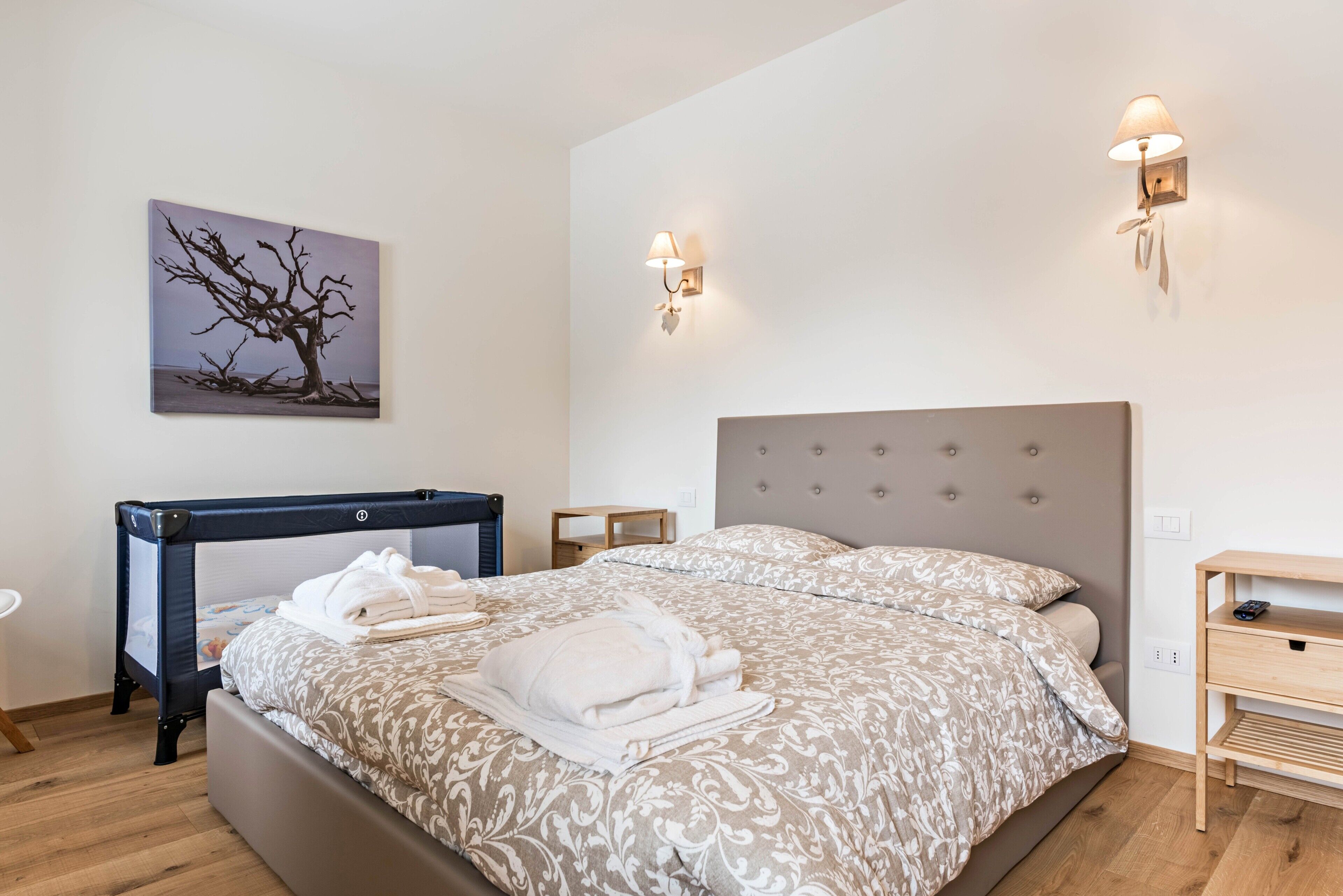 2 habitaciones, wifi gratis y ropa de cama 