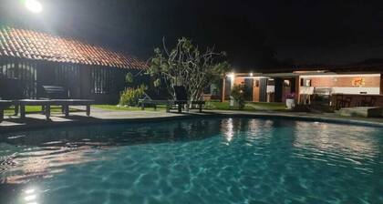 7 bed Villa