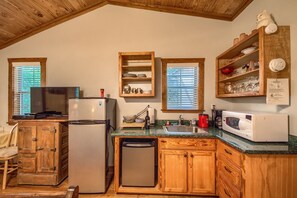 Cabin, 1 Bedroom | Private kitchen | Fridge, coffee/tea maker - Waldrip Studio Bedroom Cabin by RedAwning (Fredericksburg)