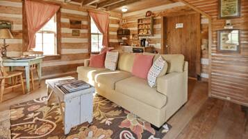 Kabin, 1 kamar tidur | Area keluarga | Smart TV