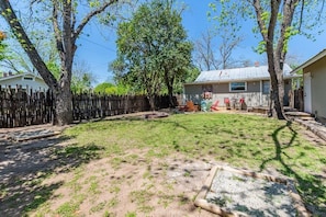 House, 2 Bedrooms | Property grounds