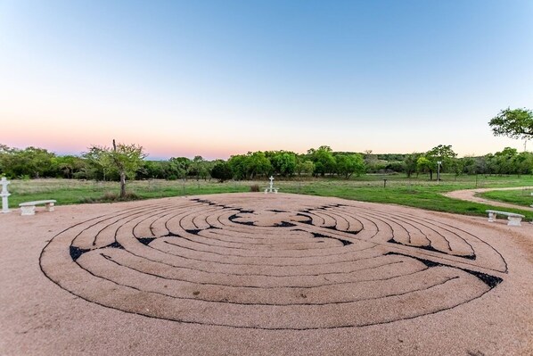 Cabin, 1 Bedroom | Property grounds - Celtic Studio Bedroom Cottage by RedAwning (Fredericksburg)