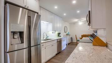 Condo, 2 Bedrooms | Private kitchen | Fridge, oven, coffee/tea maker, toaster