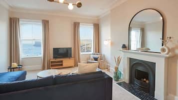 Télévision à écran plat, espaces bureaux