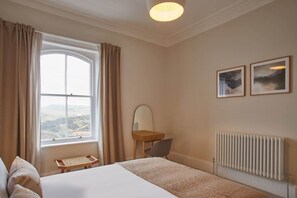 2 soverom, strykejern/-brett, wi-fi (inkludert) og sengetøy