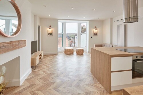 Host & Stay | Abbey Hus