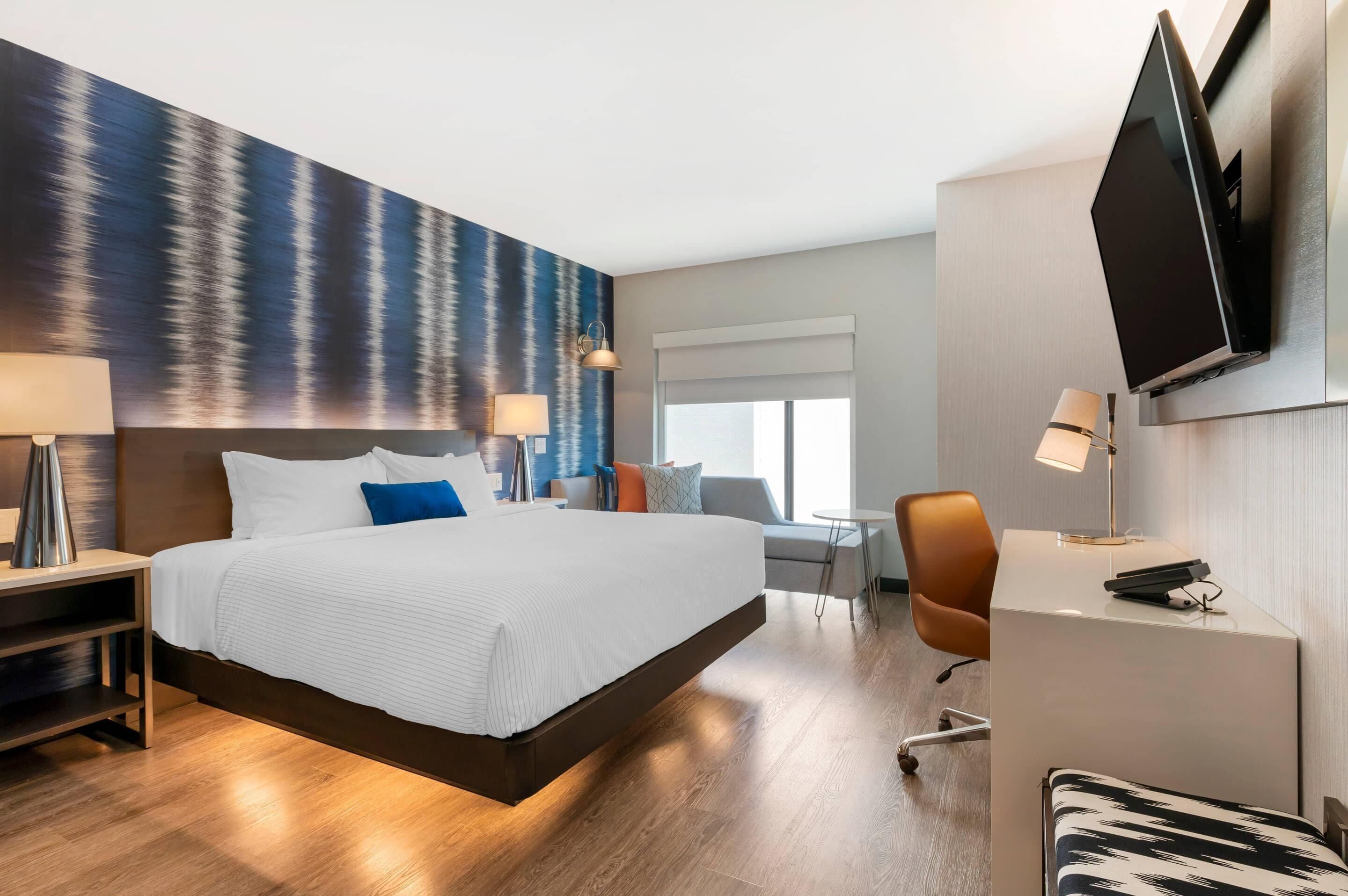 Chambre, 1 très grand lit, accessible aux personnes à mobilité réduite, non-fumeur