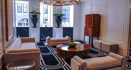 Cambria Hotel Detroit Downtown