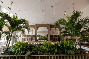 2 restaurants, breakfast, lunch, dinner served; Mediterranean cuisine