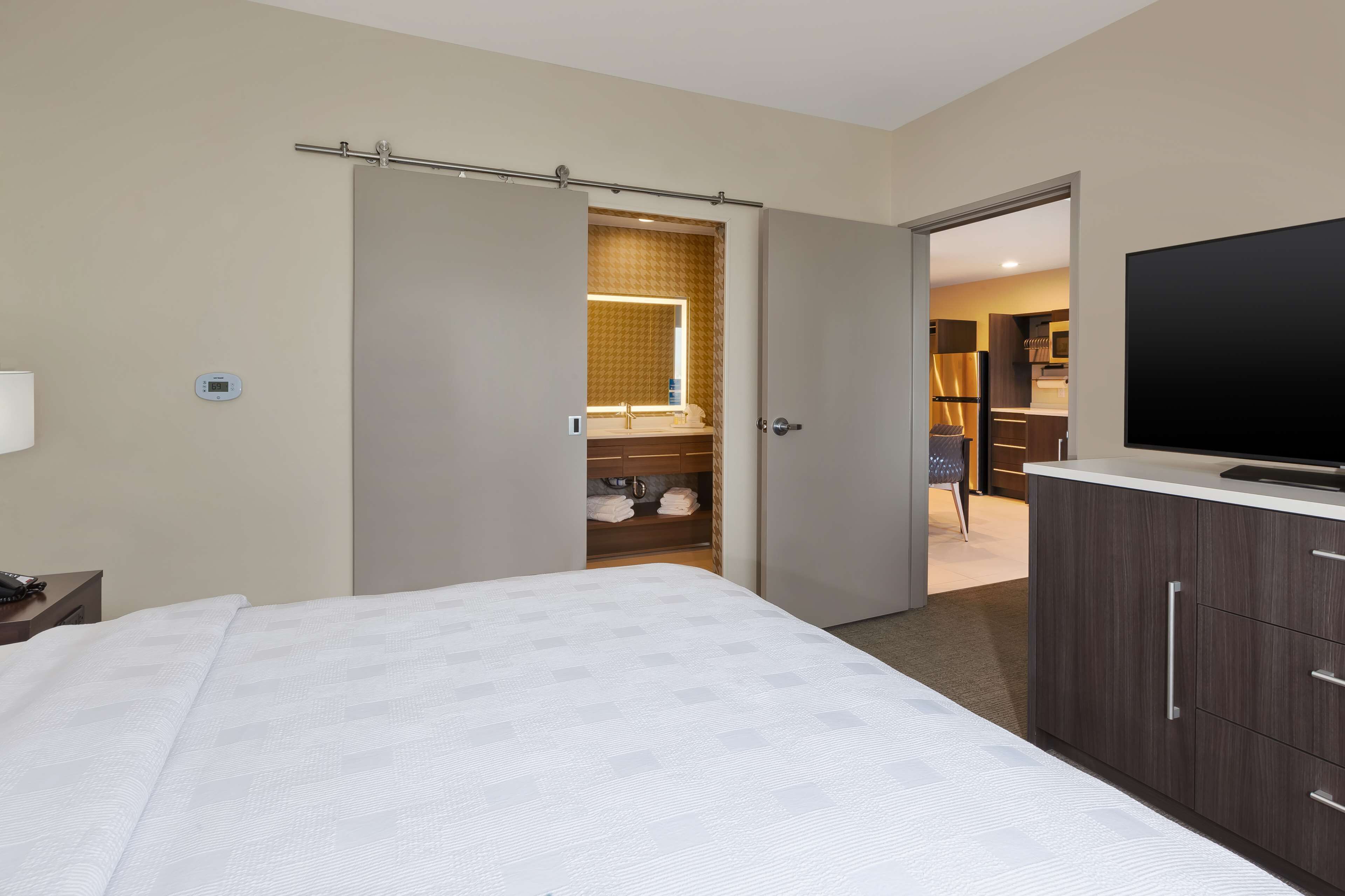 suite, 1 bedroom, non smoking | premium bedding, desk, laptop workspace, blackout curtains