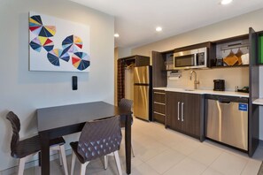Coffee/tea maker - Home2 Suites by Hilton Tucson Airport (Tucson)
