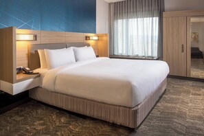 In-room safe, individually furnished, desk, laptop workspace - SpringHill Suites by Marriott Frederick (Frederick)