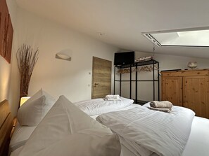 1 bedroom, Internet, bed sheets