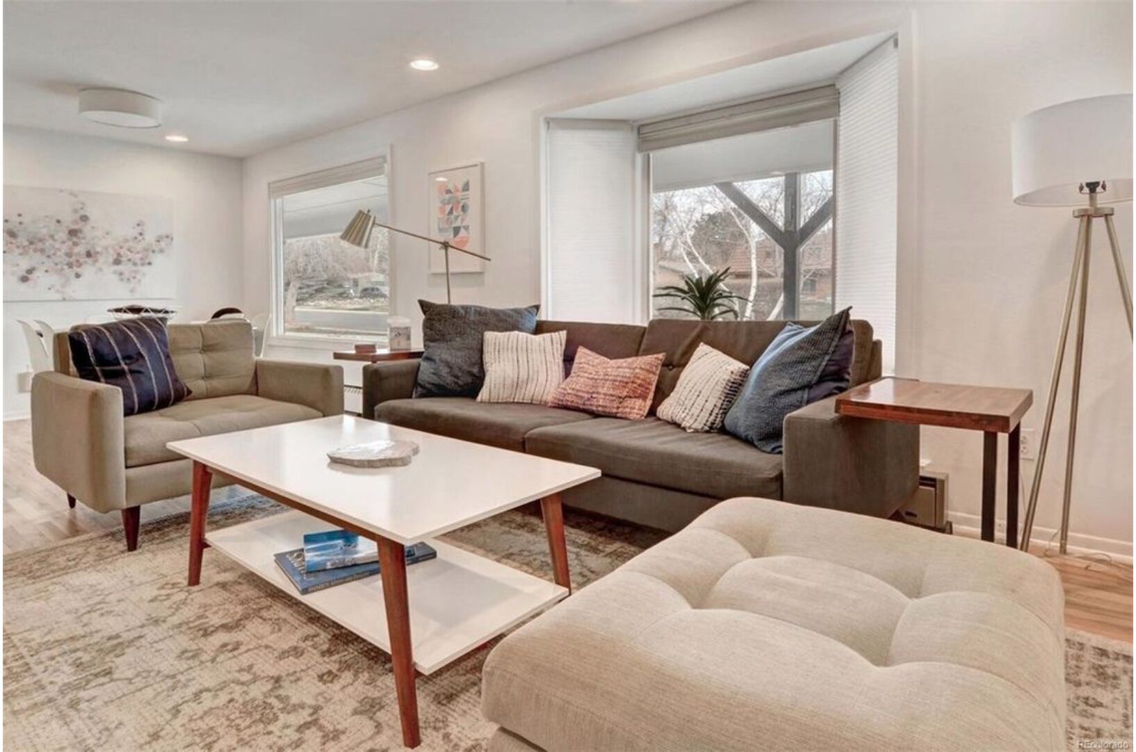 Light + Bright Boulder Midcentury 30+ day rental 
