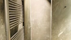 Douche de la salle de bain