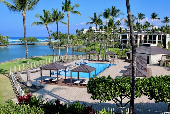 Beheizter Pool, Schwimmbecken