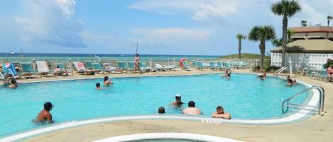 Outdoor pool, a heated pool