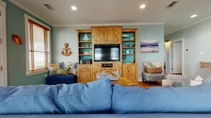 TV - Ocean Jewel: 3  BR, 2  BA House in Port Bolivar, Sleeps 10 (Bolivar Peninsula)