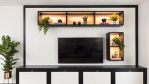 Unclassified image, 3 of 14, button - New Stylish & Contemporary 2BD Flat High Wycombe (High Wycombe)