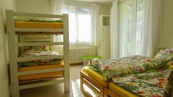 1 bedroom, travel cot, free WiFi, bed sheets