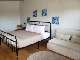 King Suite, 1 King Bed With Sofa Bed, Mountain View, Mountainside | Premium bedding, memory foam beds, individually furnished, desk
