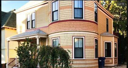 Victorian house, clean comfortable and well located