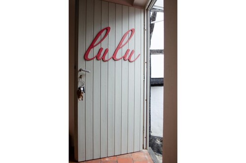 Historic House Kettwig center w Private Patio