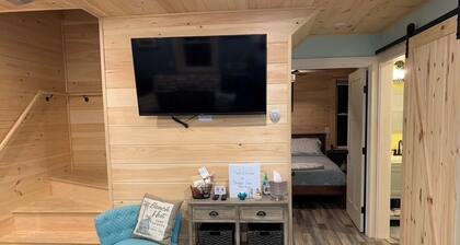 Decker Cove Cottage, new in 2020!