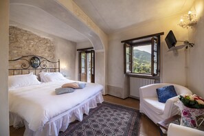 Room - Residence Antica Torre Del Nera (Scheggino)