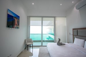 2 bedrooms, WiFi, bed sheets - Beautiful Malecon and Beyond 1502 Torre eMe (Mazatlan)