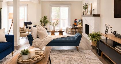 Lux 5BR Spacious Home Near Yonge St