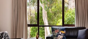 Serena-  a stone's throw from Lake Daylesford