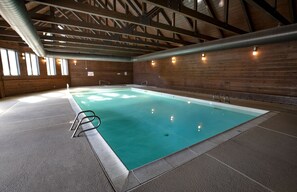 Innenpool, beheizter Pool