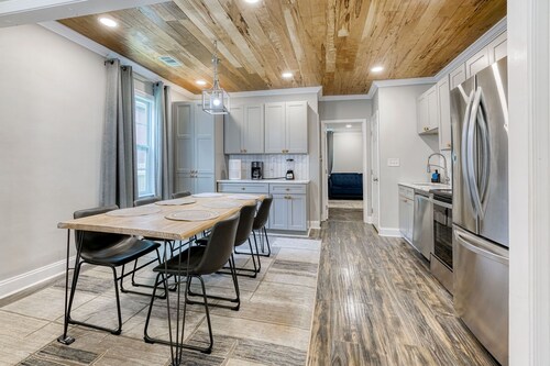 Gorgeous new home minutes away from downtown ATL