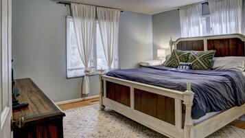 4 quartos, escrivaninha, Wi-Fi de cortesia, roupa de cama