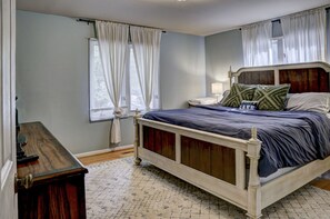 4 habitaciones, escritorio, wifi gratis y ropa de cama