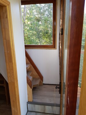 Interior - Condor Cabin over the trees for 1 person (Melipeuco)