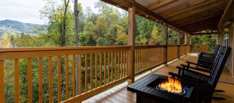 Antler View Ridge | Blue Ridge Mountain Destination