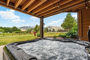 Baignoire à remous extérieure