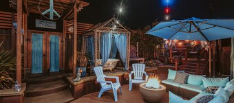 The Famous Zen Den one block from the water