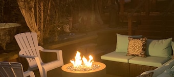 The Famous Zen Den one block from the water