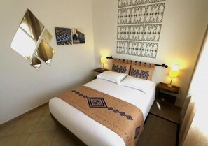 2 chambres, accĂšs Internet, draps fournis